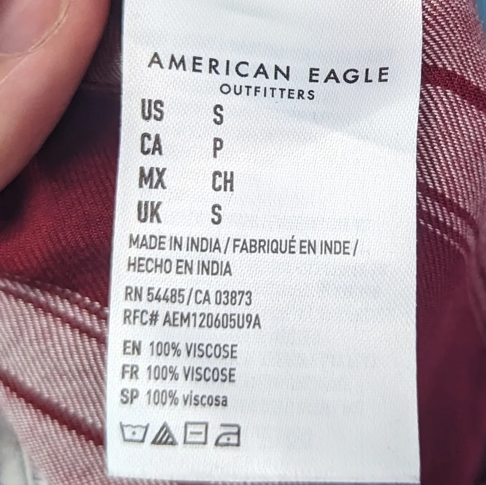 American Eagle Outfitters airy measurements laying